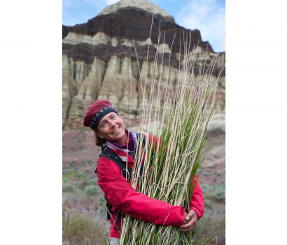Jo_slideshow_grass.jpg