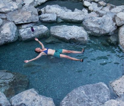 Jo_slideshow__hotspring.jpg